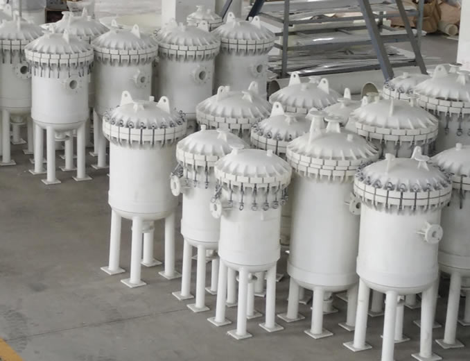 塑膠(PP)防腐保安多袋式過(guò)濾器